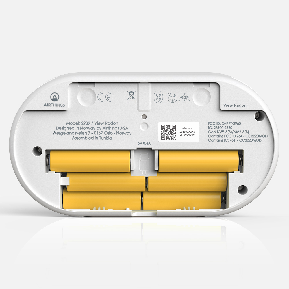 Airthings View Radon monitor with AA batteries — long battery life radon detector for Canadian homes